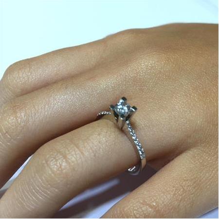 Tektaş Pırlanta Yüzük G renk Toplam 0.35 Karat