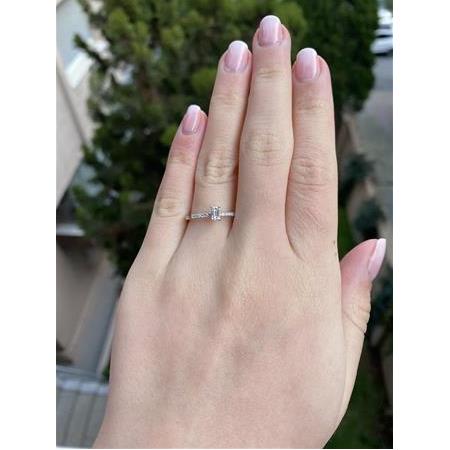 Baget Tektaş Pırlanta Yüzük H Renk 0.27 Karat